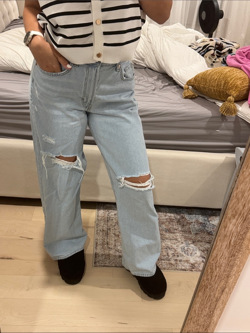 H&M Light Blue Ripped Boyfriend Jeans